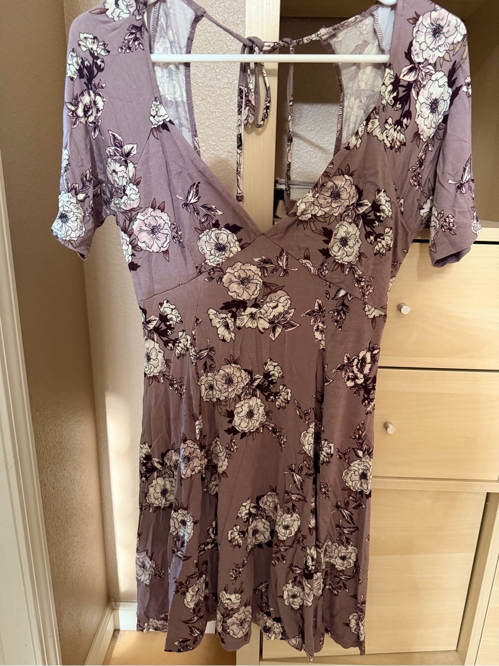 Socialite Mauve Floral Backless Wrap Dress